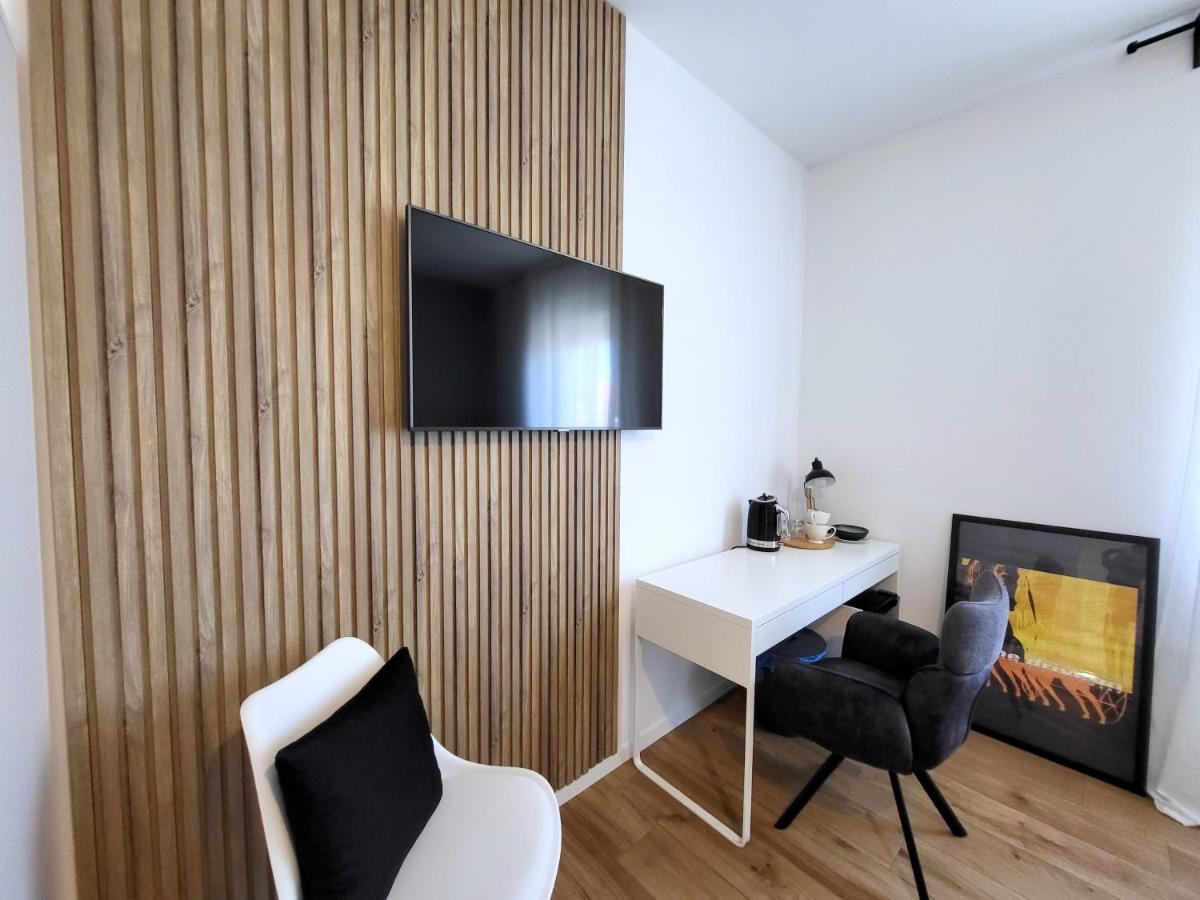 שיבניק Central Rooms מראה חיצוני תמונה